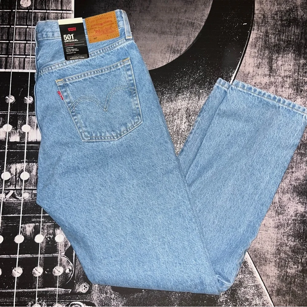 NWT Levi’s 501 Jeans - Picture 5 of 8